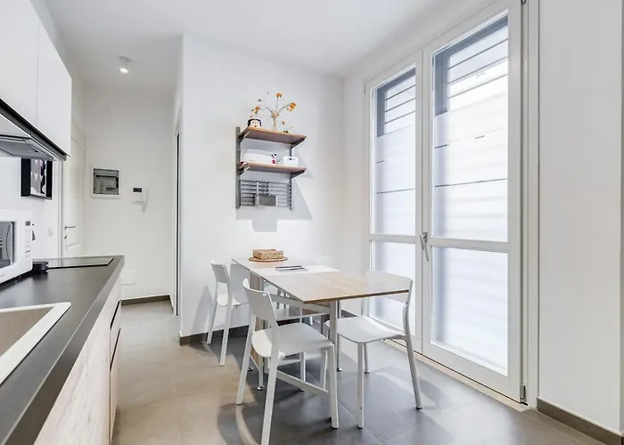 Апартаменты Bdc - Classy Loft In Trastevere *