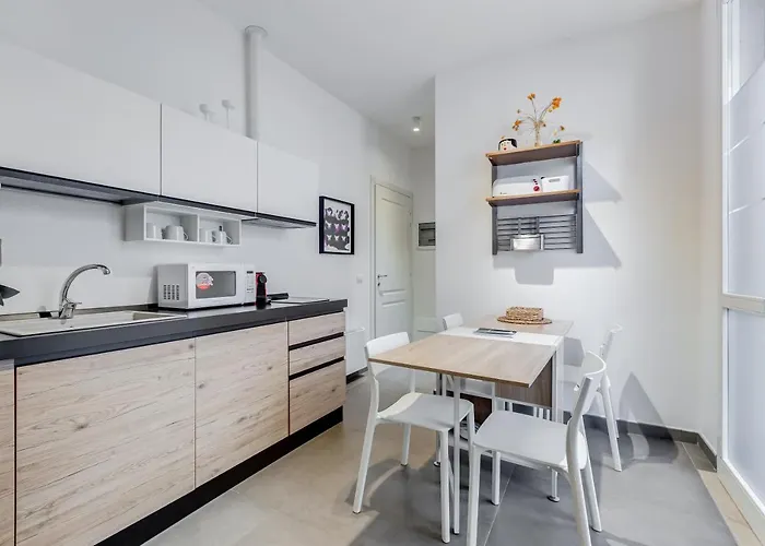 Апартаменты Bdc - Classy Loft In Trastevere *